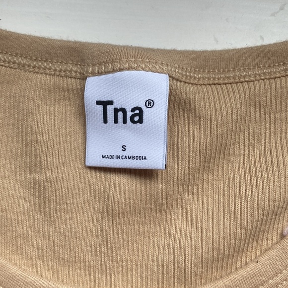 Tna Aritzia tank top - Picture 2 of 3